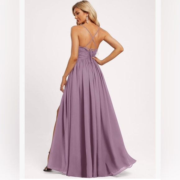 Women‘s V Neck Bridesmaid Dresses with Slit Long Formal Party Dress with Pockets - Picture 2 of 3